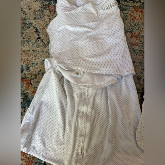Halo gender neutral cotton swaddles newborn and small - Picture 3 of 3